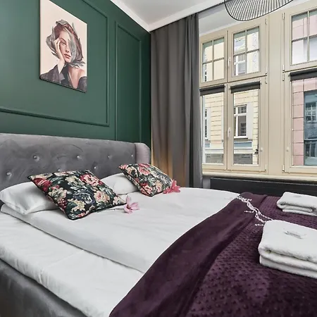City Center Saint Anthony By Renters Apartment *